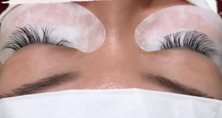 Lashcious Eyelash Extensions